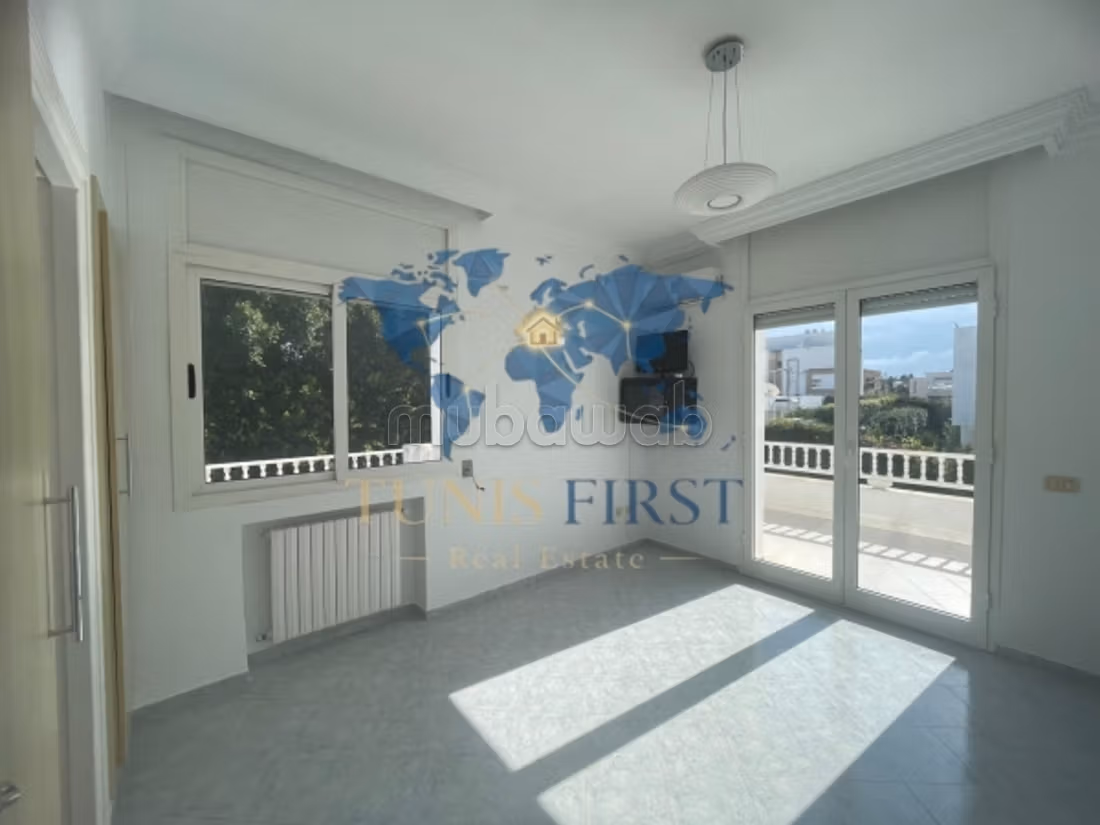 A vendre Villa S6 à La Marsa