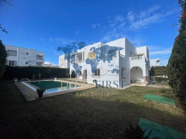 A vendre Villa S6 à La Marsa