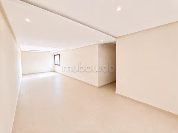 Alquiler 3 piezas No amueblado Residencia Nueva