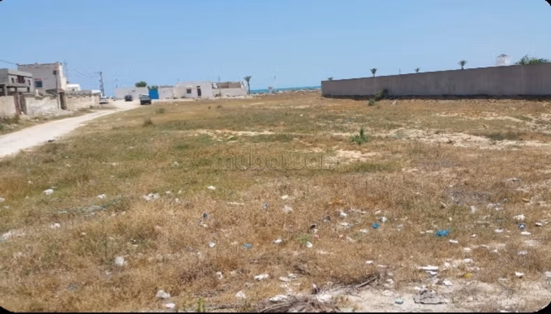 Terrain raoued plage