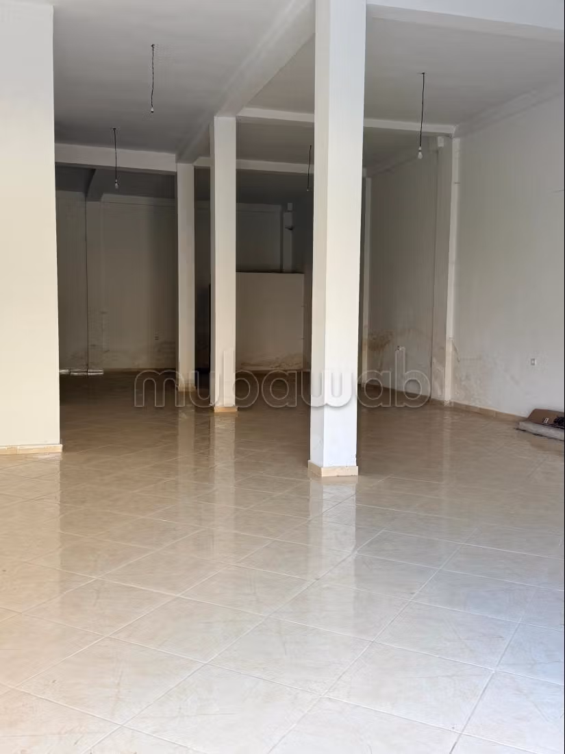 Winkel van 130 m² te koop in Kenitra Alliance