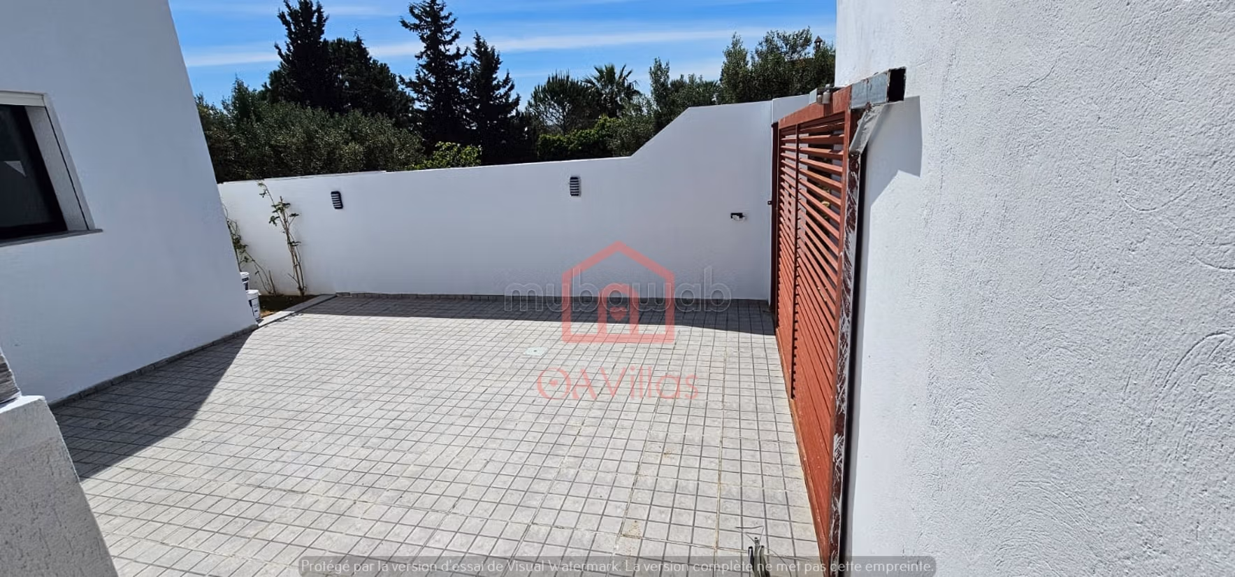 Superbe villa a hammamet Monchar a vendre