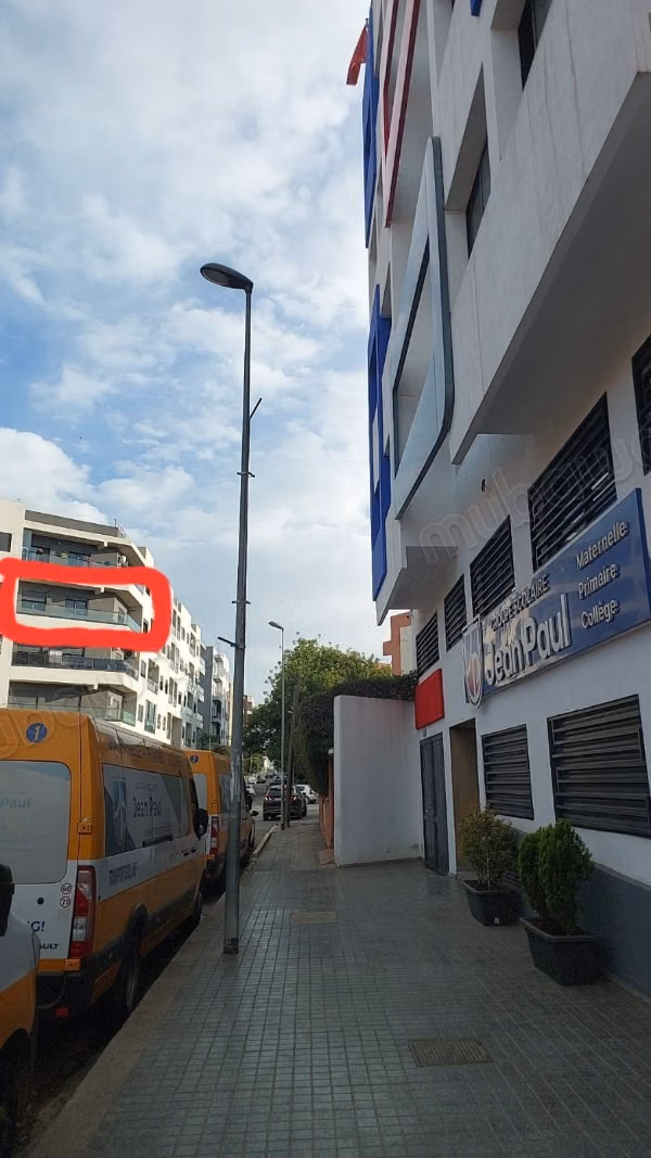 Wonderful apartment for sale in Ain Sebaa. 2 rooms. Concierge