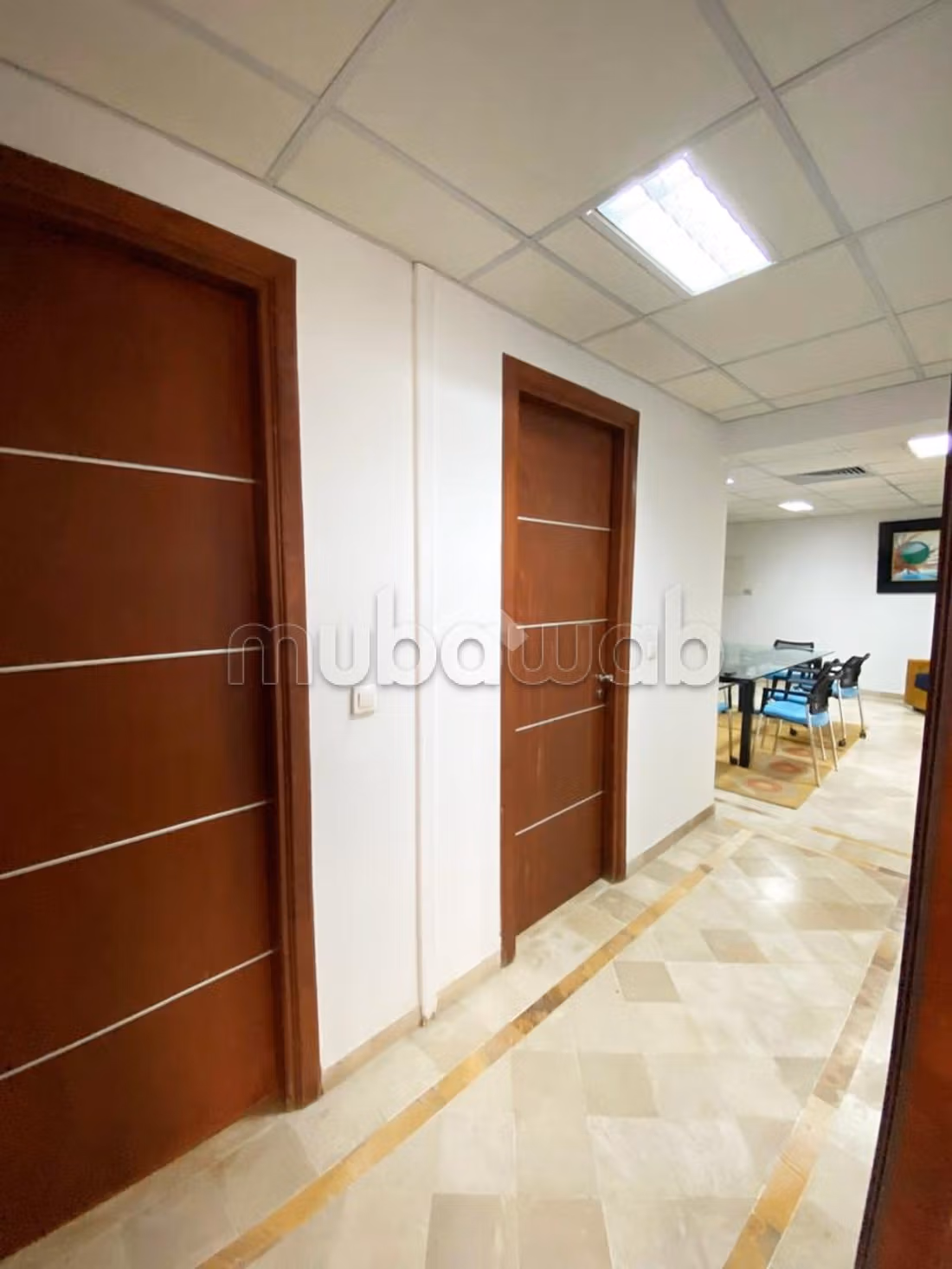 Hall3 in vendita