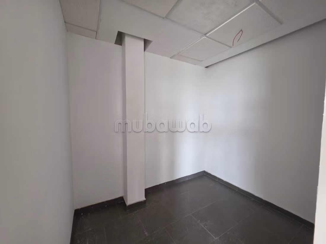 Bureau 710 m² à louer Sidi Maarouf