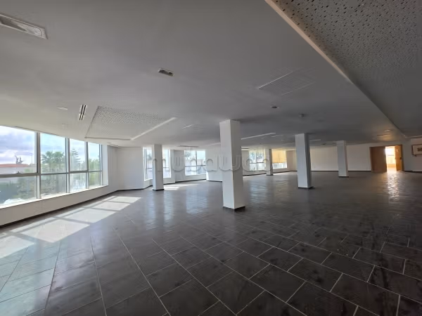 Plateau bureau 810 m² à louer Sidi Maarouf