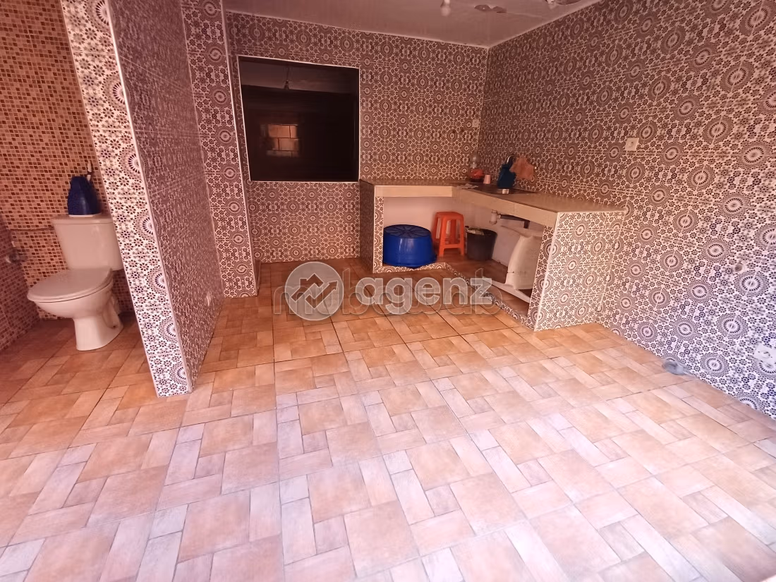 Appartamento in vendita 287 m², 2 camere Aïn Sebaâ Casablanca