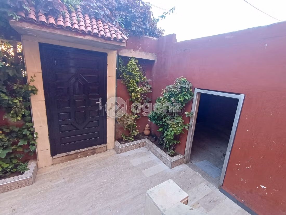 Appartamento in vendita 287 m², 2 camere Aïn Sebaâ Casablanca