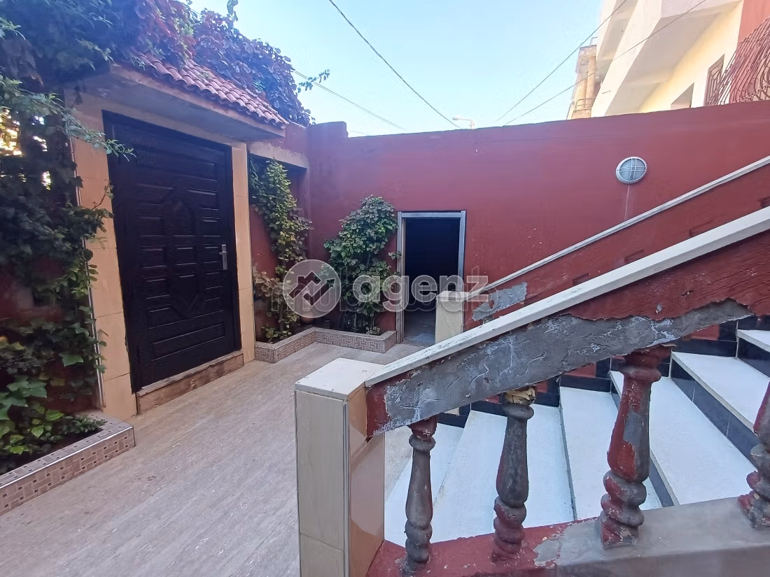 Appartamento in vendita 287 m², 2 camere Aïn Sebaâ Casablanca