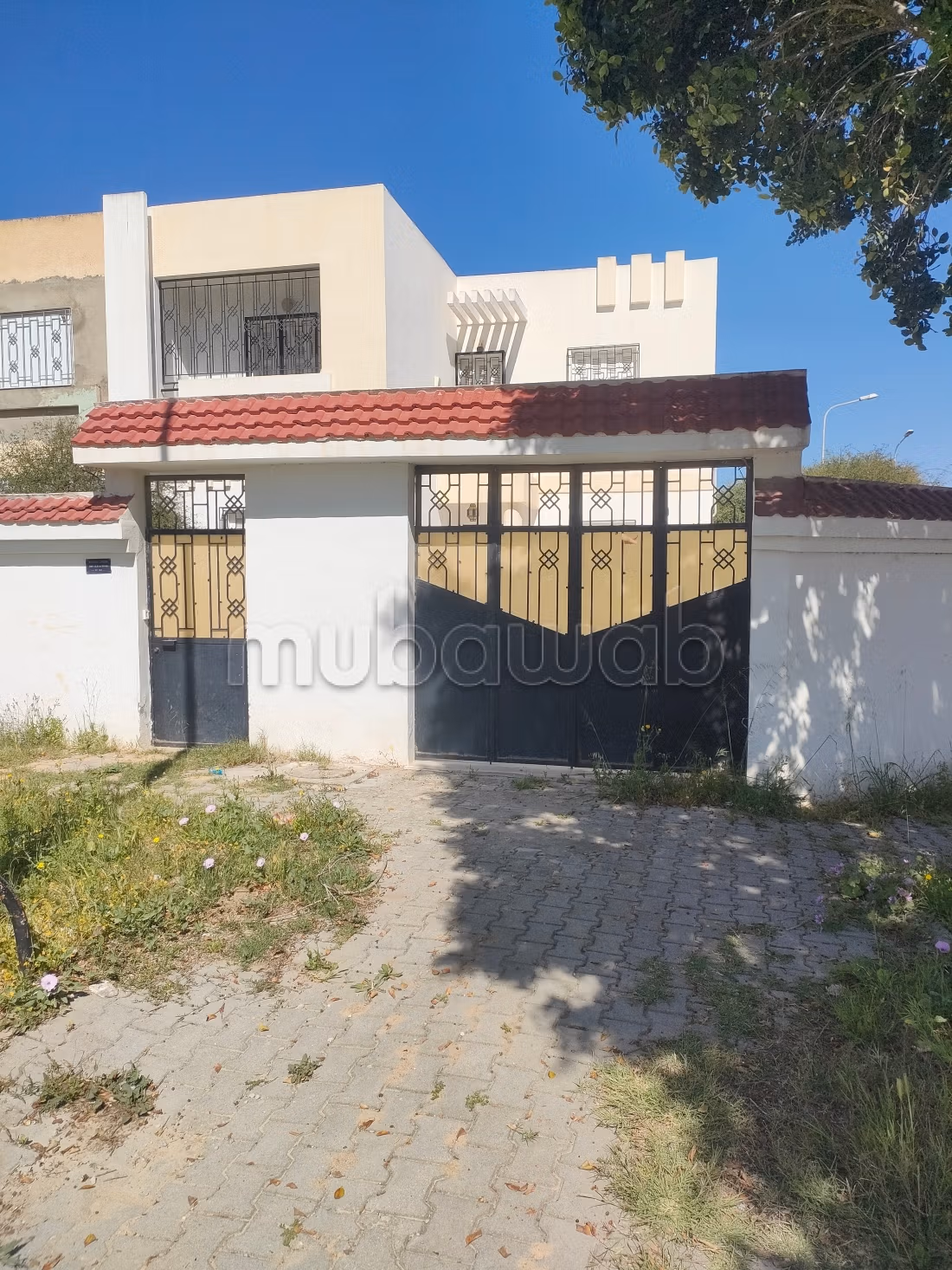 À vendre duplex cité snit borj cedria
