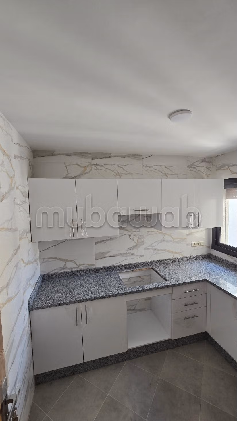 Land beschikbaar. Oppervlakte 420 m²