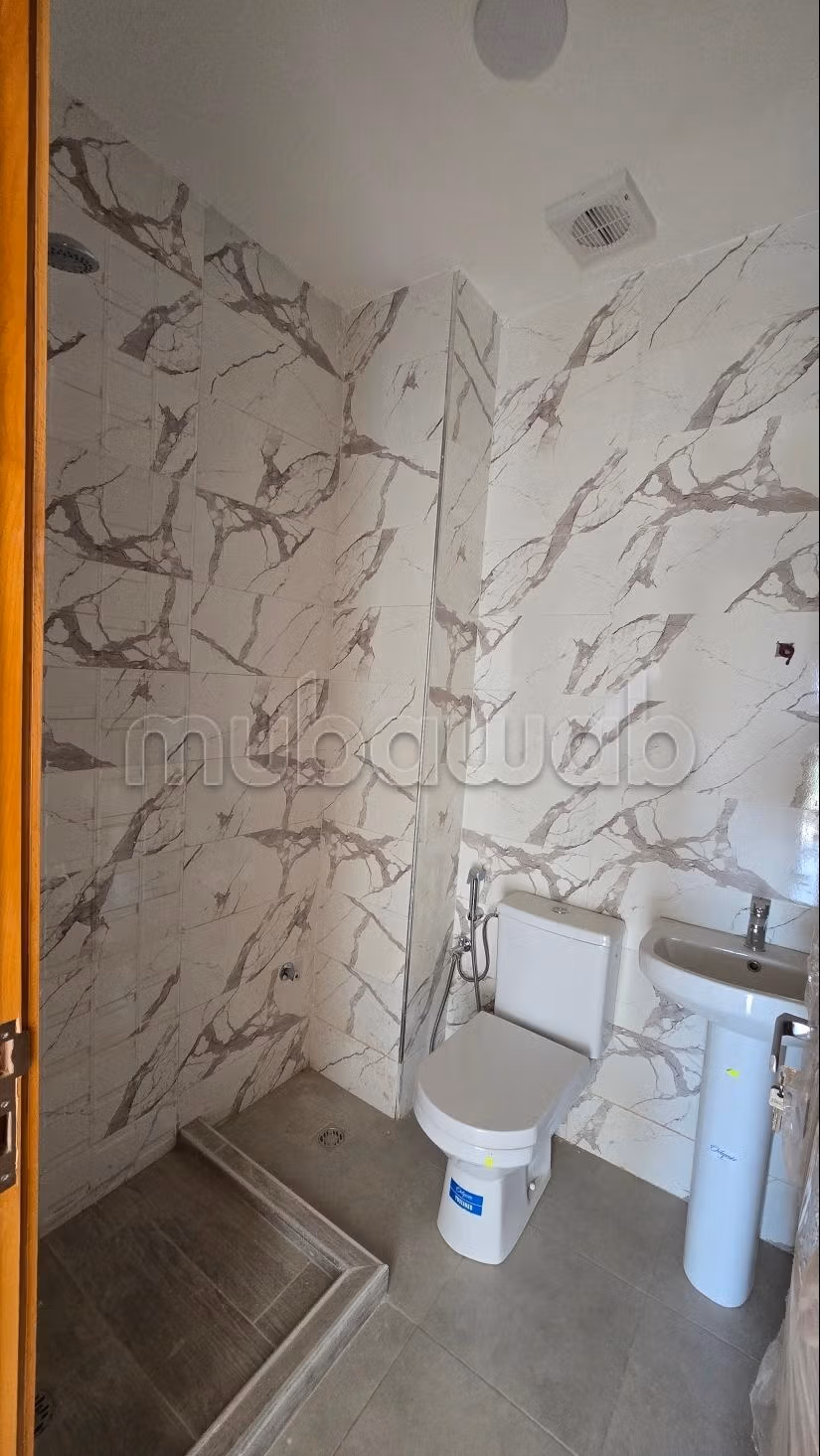 Great apartment for rent. Small area 55 m². Ample storage space