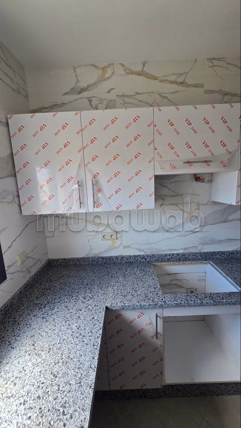 Great apartment for rent. Small area 55 m². Ample storage space