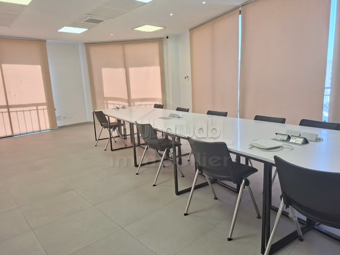 Ufficio 199m² – Centro di Tunisi