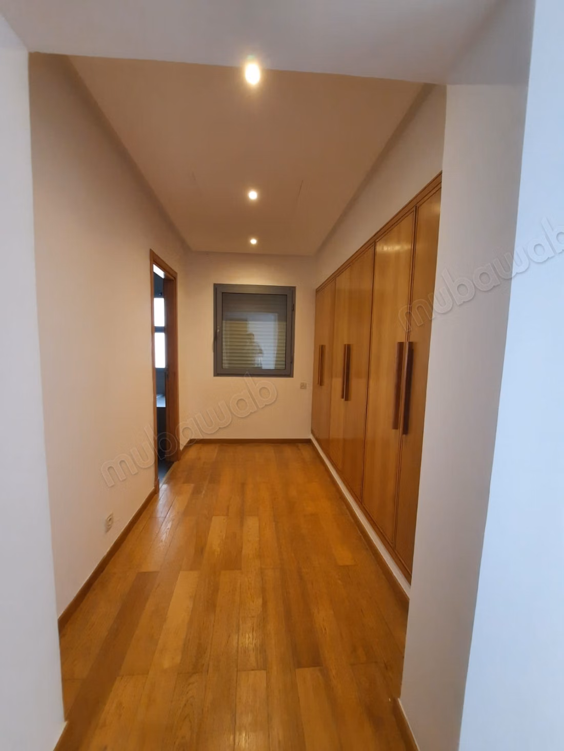 Trois chambres salon à Marina