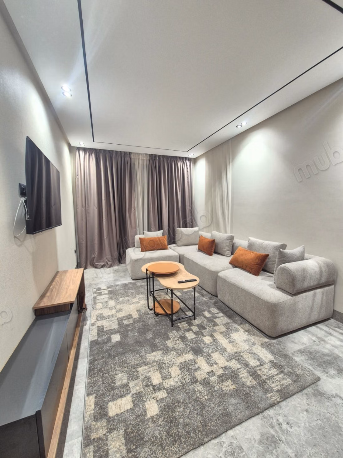 Studio senza affacciarsi all'Hermitage