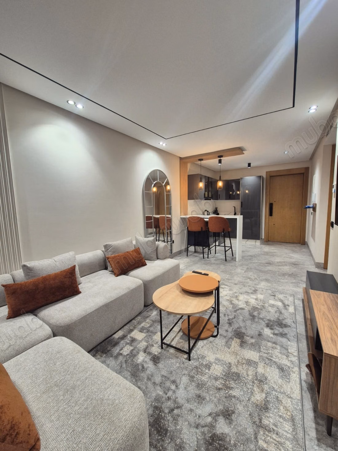Studio senza affacciarsi all'Hermitage