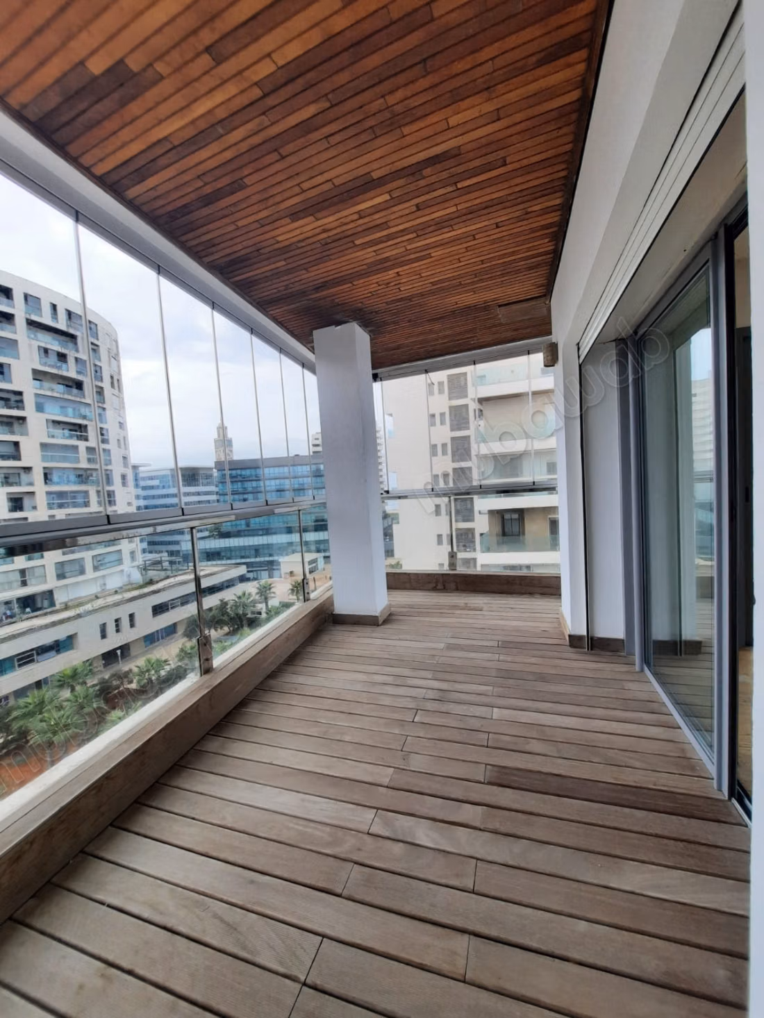 Trois chambres salon à Marina