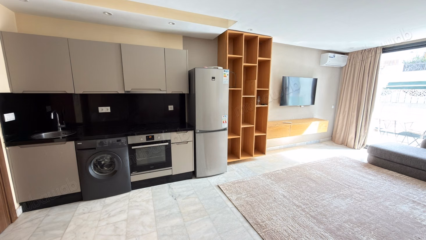 Duplex meublé à côté de zara