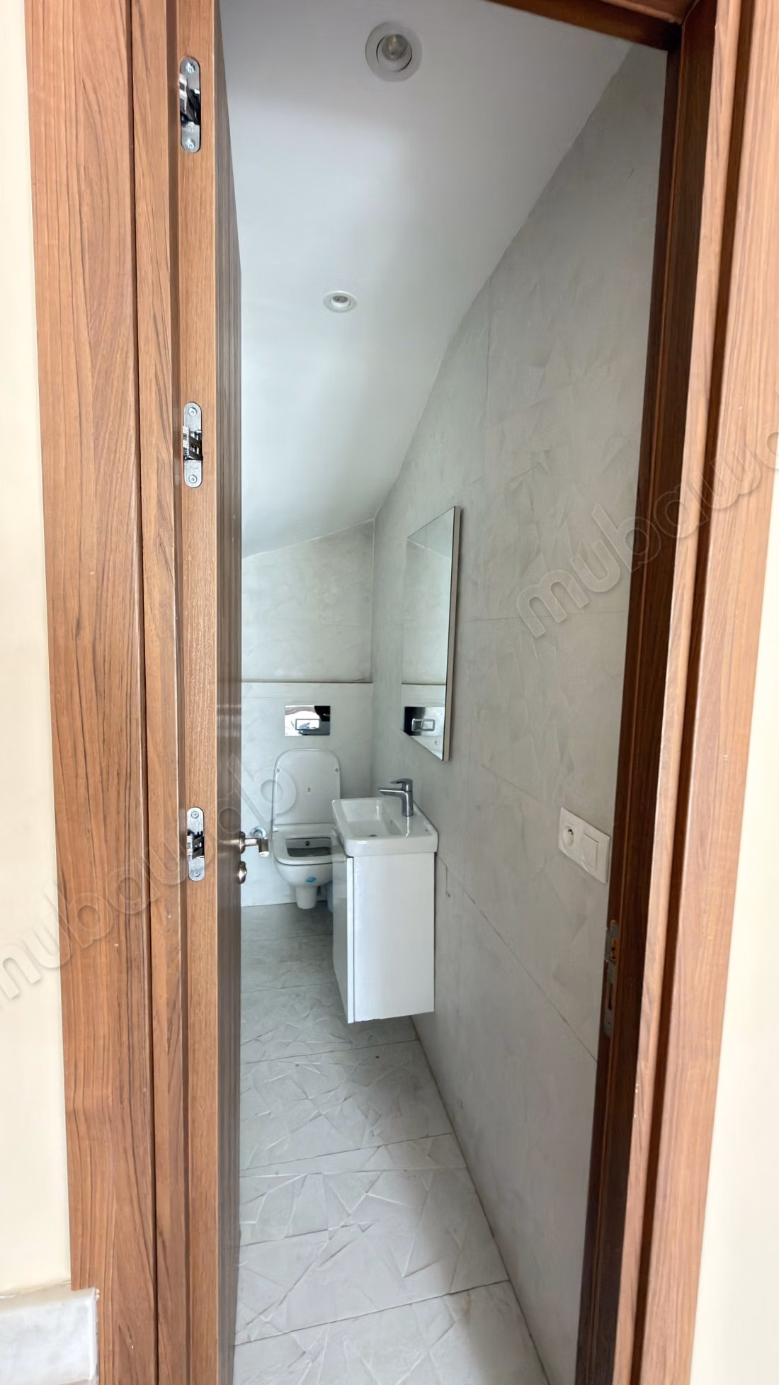 Duplex meublé à côté de zara