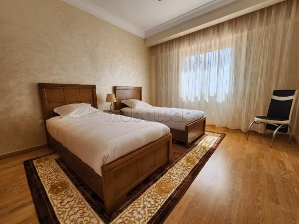Bel appartement idéalement situé à Résidence Tifaouine