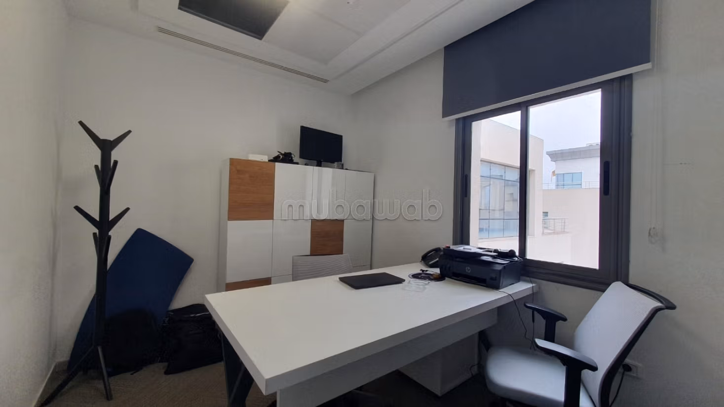 IN VENDITA: Ufficio al Lago 2