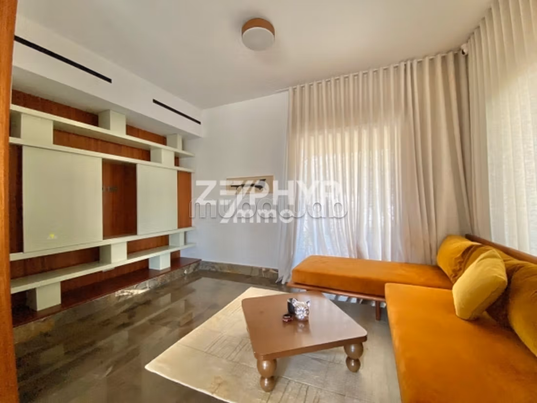 A louer Villa moderne meublée avec piscine et ascenseur à Carthage