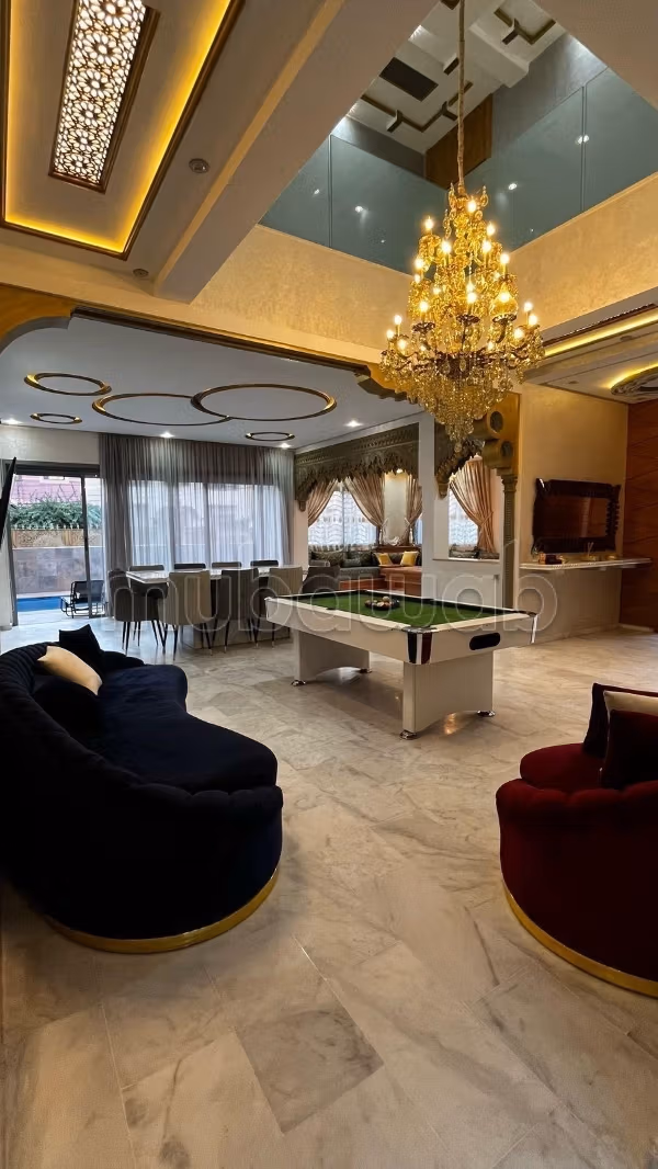 Villa meublée spacieuse à Targa – Parfaite pour une vie de famille confortable