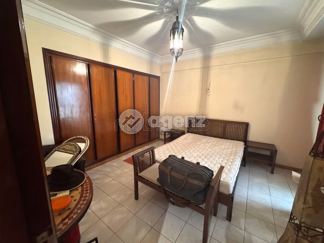 Office for sale 214 m² The Hospitals Casablanca