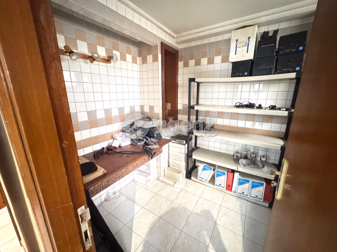 Office for sale 214 m² The Hospitals Casablanca