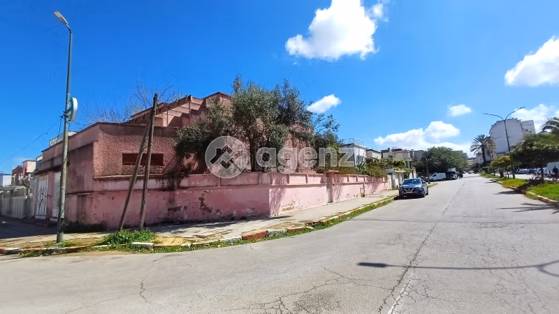 Villa en venta de 530 m², 4 habitaciones El Menzeh Meknès
