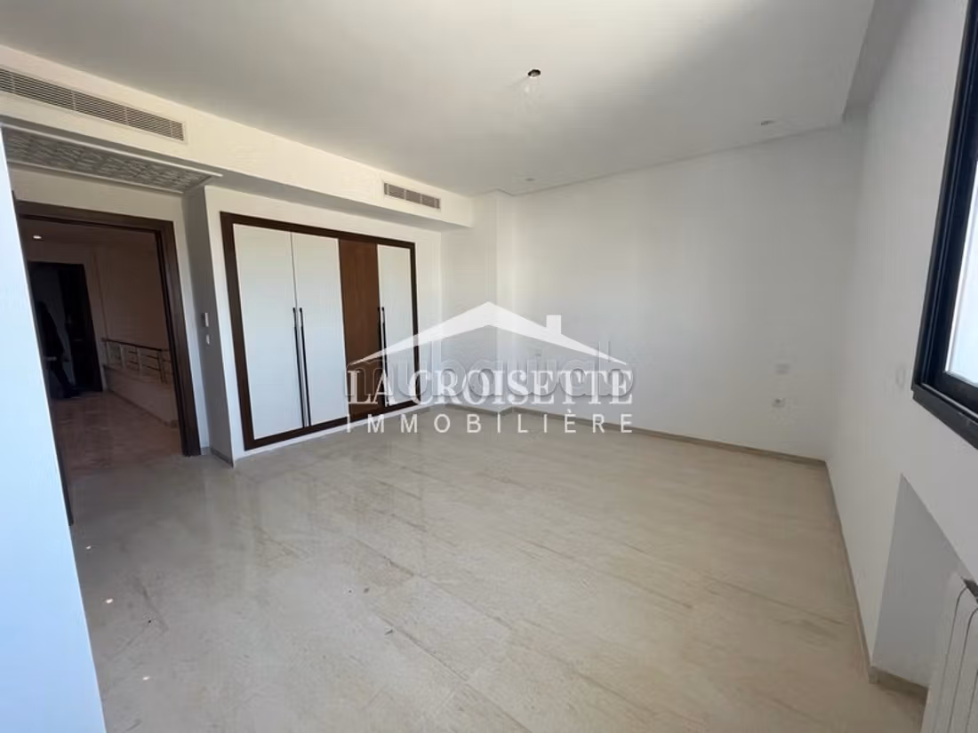 Duplex s3 aux Jardins de Carthage
