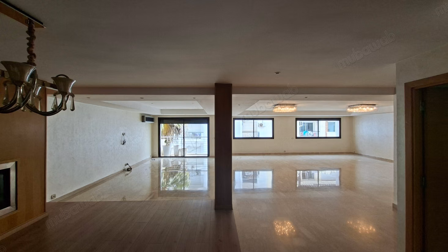 Apt 289 m² 4 bedrooms refurbished