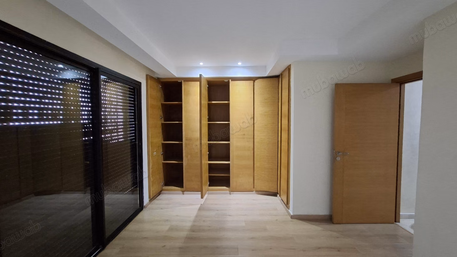 Apt 289 m² 4 bedrooms refurbished