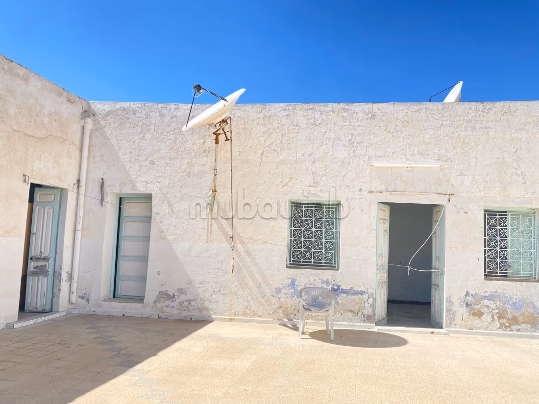 Maison spacieuse de 500 m² a ksar hellal