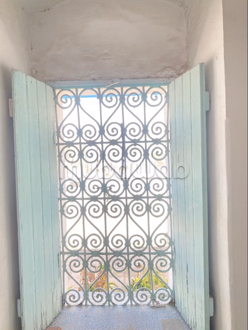 Maison spacieuse de 500 m² a ksar hellal
