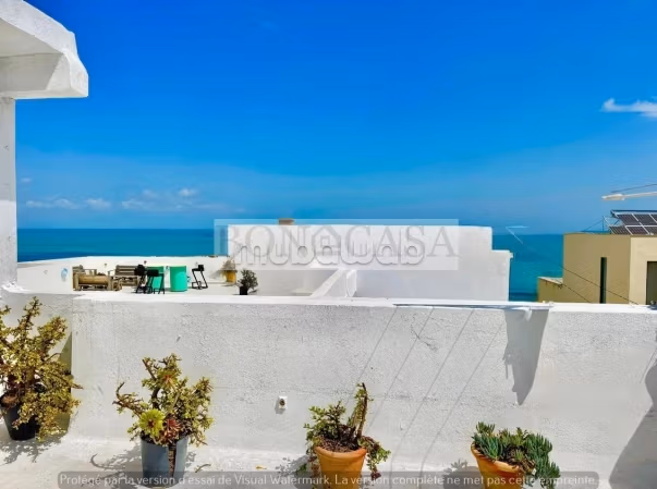 Duplex S3 Meublé vue mer à louer au coeur de Marsa