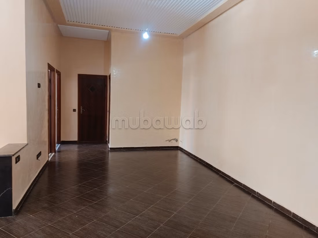 Bel appartement à vendre a ainatik de 89 m².
Ascenseur