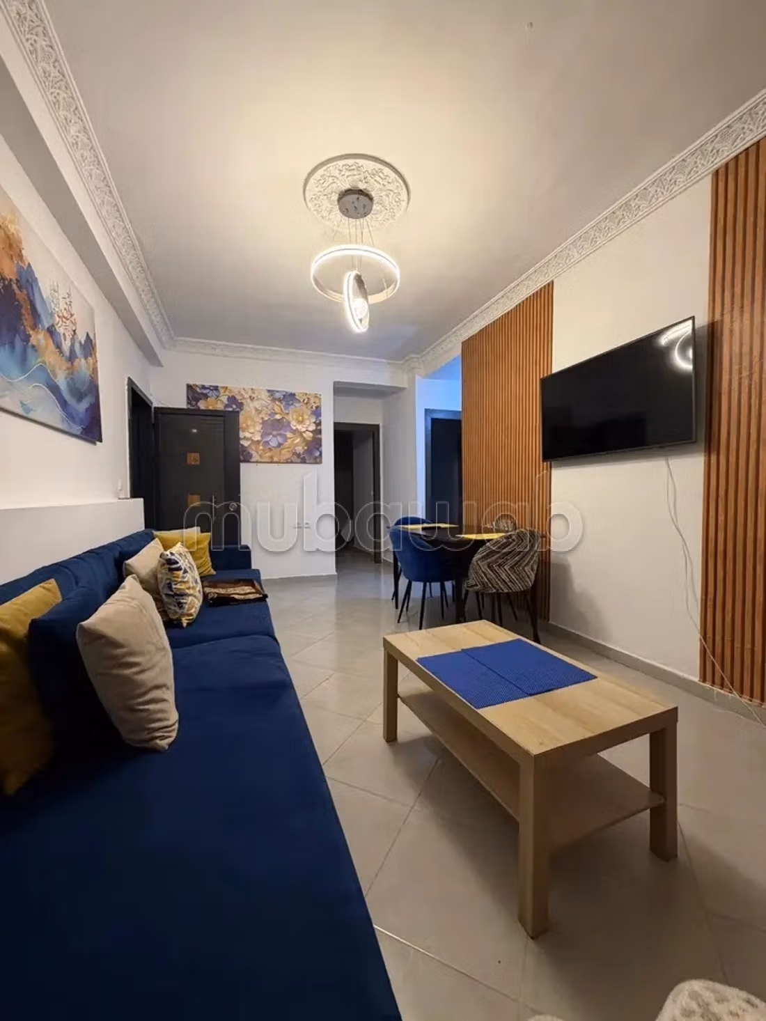 Appartement à louer à Bouchouaf. 
2 chambres. 
Bien meublé — 2