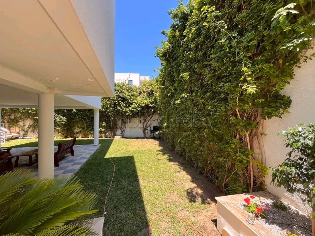 Villa in vendita nei giardini di Cartagine