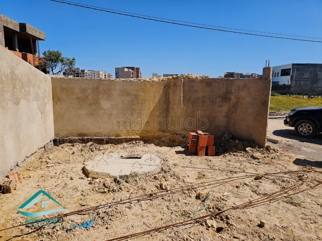Maison en cours de construction Cité Mirdès Kelibi