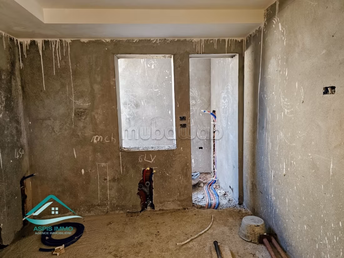 Maison en cours de construction Cité Mirdès Kelibi