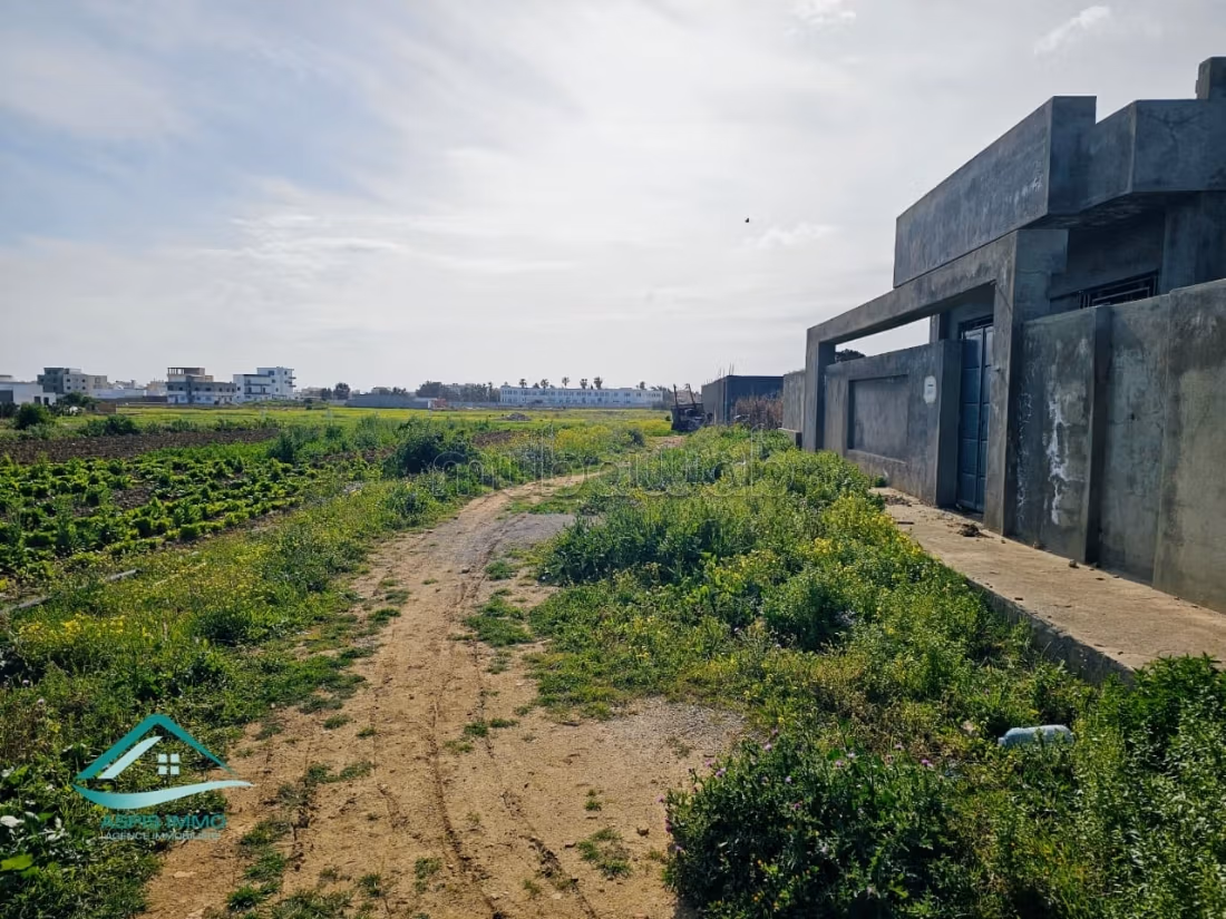 Residential plot 250 m² in Kelibia