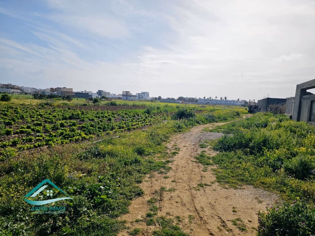 Residential plot 250 m² in Kelibia