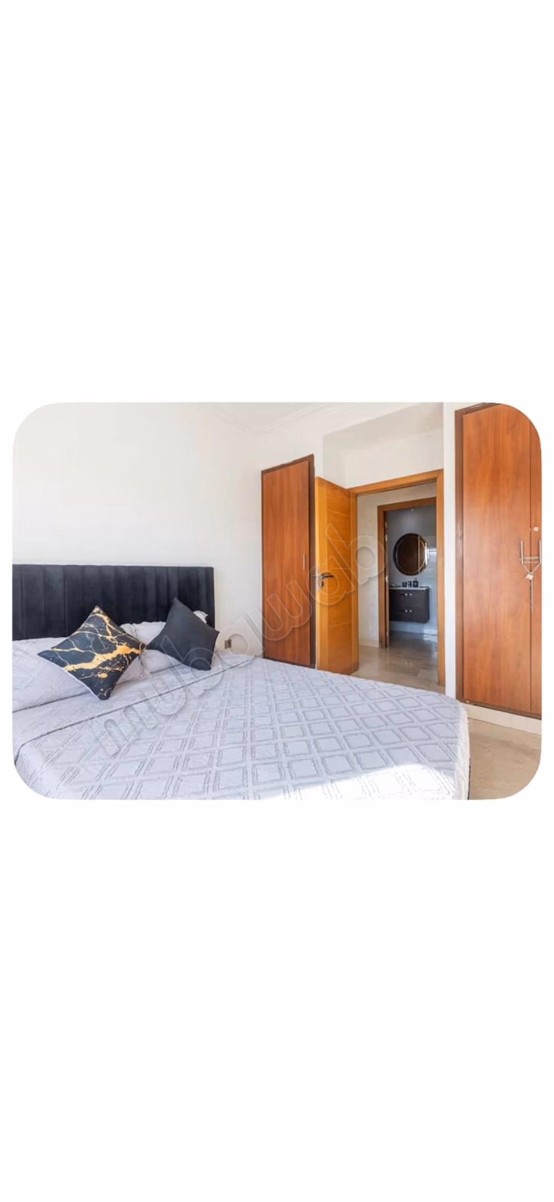 Deux chambres sans vis à vis à val fleuri