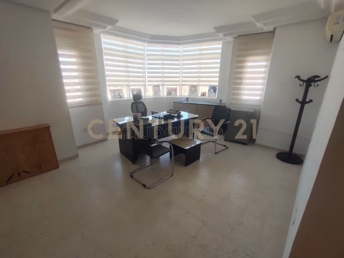 A vendre S4 au centre ville