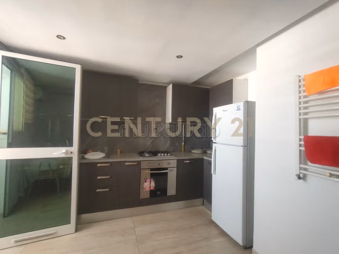 A vendre S4 au centre ville