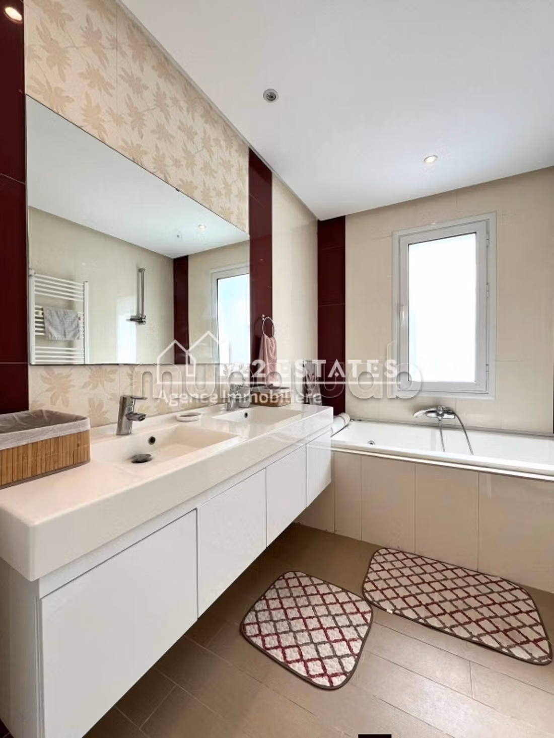 Duplex S4 arredato con piscina a Cartagine