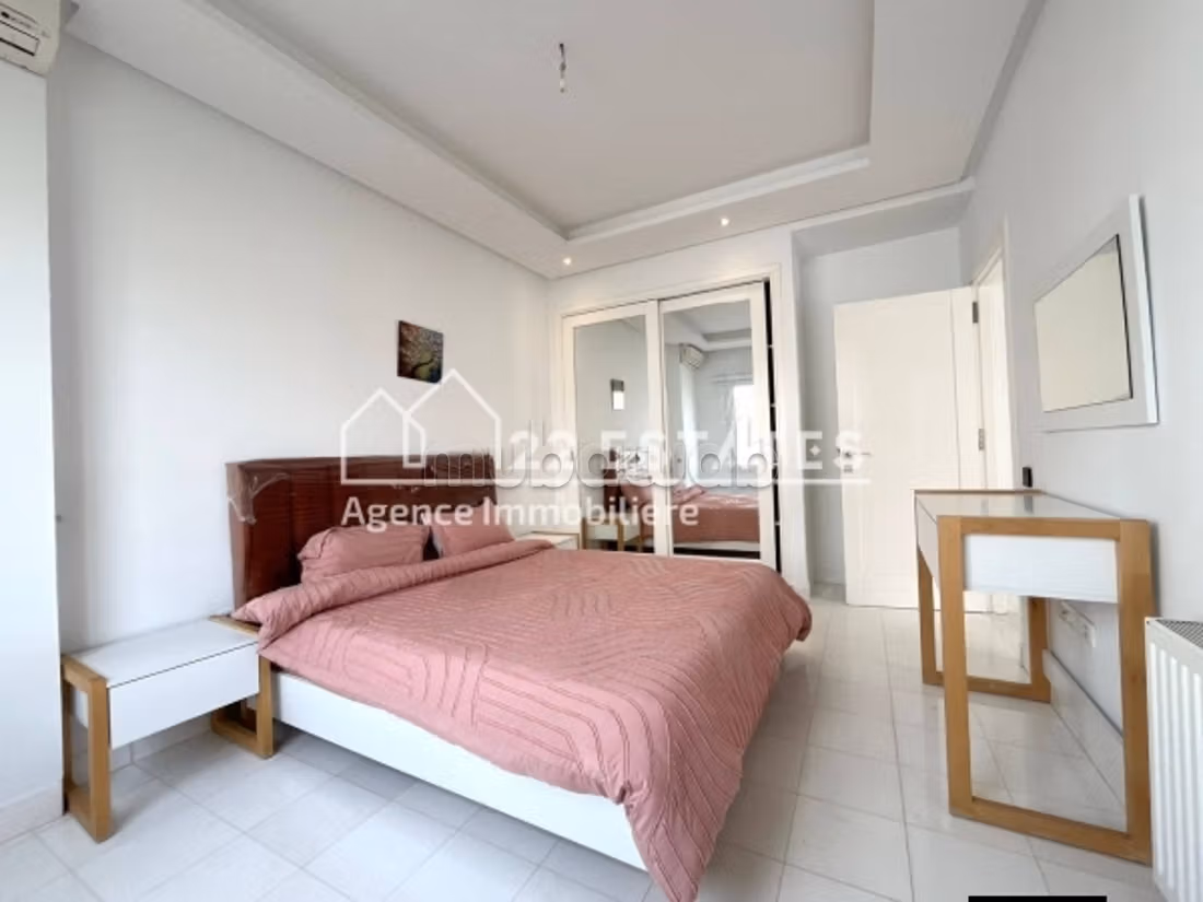 Duplex S4 arredato con piscina a Cartagine