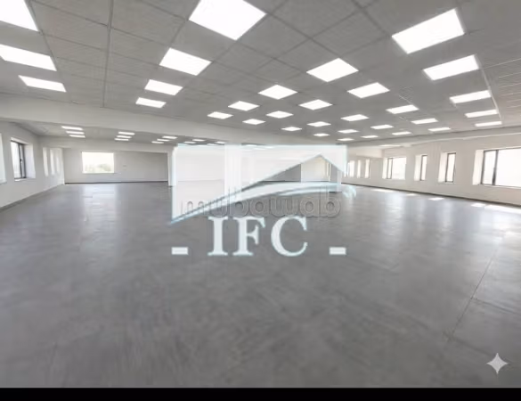Piano da affittare 1400m² charguia 1 IFCC175